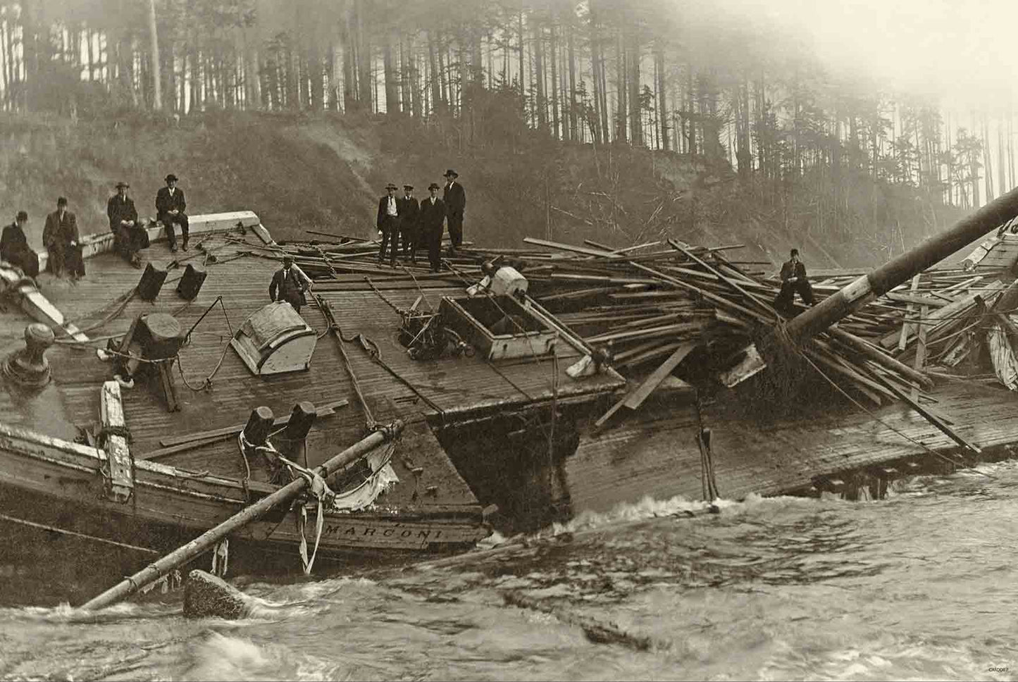 CMD087 - WRECK OF THE SCHOONER